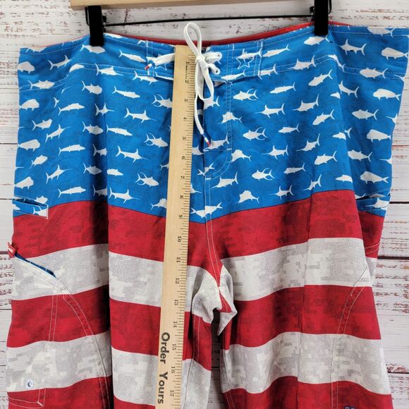Pelagic Sharkskin Men’s 40 Red Blue American Camo Board Shorts Fish Print - Picture 5 of 15